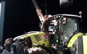 Tractor Of The Year 2014: Claas Axion 850