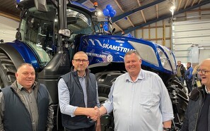 Skamstrup Maskinstation køber 14 traktorer i én handel
