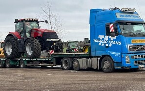 Maskinhandler sender tøj med brugt traktor til Ukraine