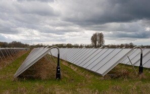Udlejning af jord til solceller hitter