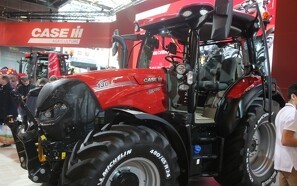 Kompakt traktor med højt udstyrsniveau