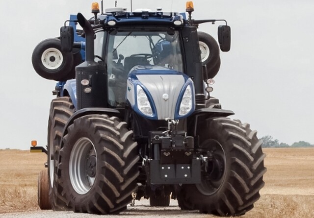 New Holland vil styre flere traktorer fra samme sæde
