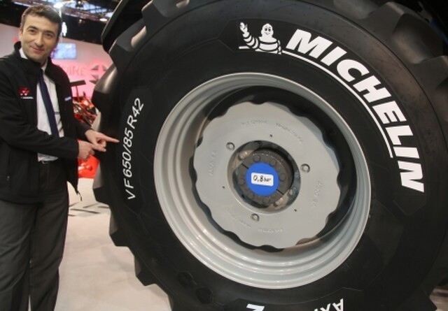 Michelin pløjer med 0,8 bars lufttryk