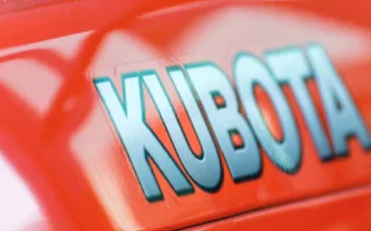 Kubota lancerer sekscylindret motor