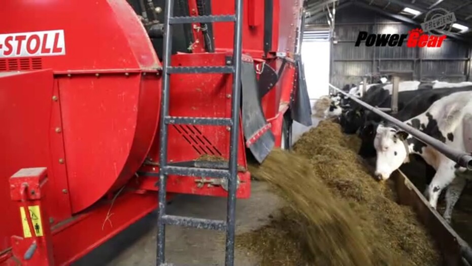 Video: Kombimaskine til kvægstalden