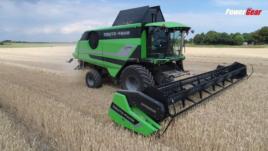 Video: Traktor-komfort på grønt tærskeværk