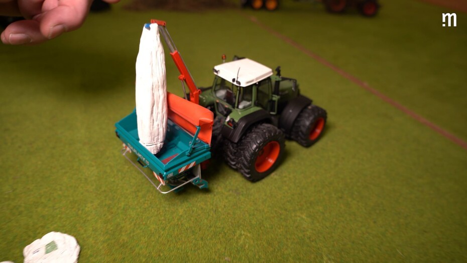 Video: De små traktorer har også plads på Agromek