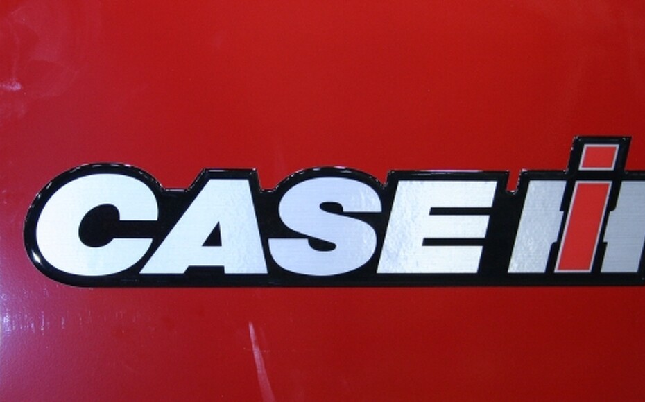 case_ih_logo-E49CE1458F68AC7298FF5090B36D279C.JPG